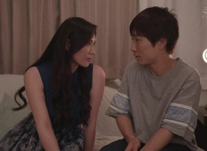 Vợ say sỉn rủ cậu sinh viên đi nhà nghỉ để thỏa mãn nhu cầu tình dục vì chồng lạnh nhạt