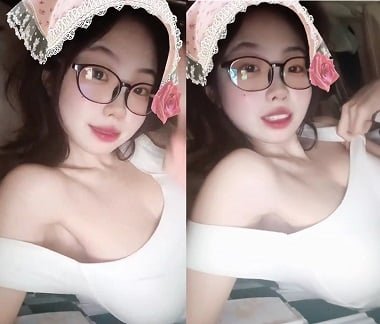 Em xinh đẹp lại còn thích 