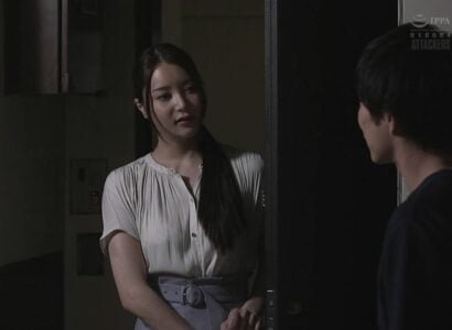 Chị gái xinh đẹp 24/7 tự sướng ầm ĩ, cậu hàng xóm sang nhà để đụ